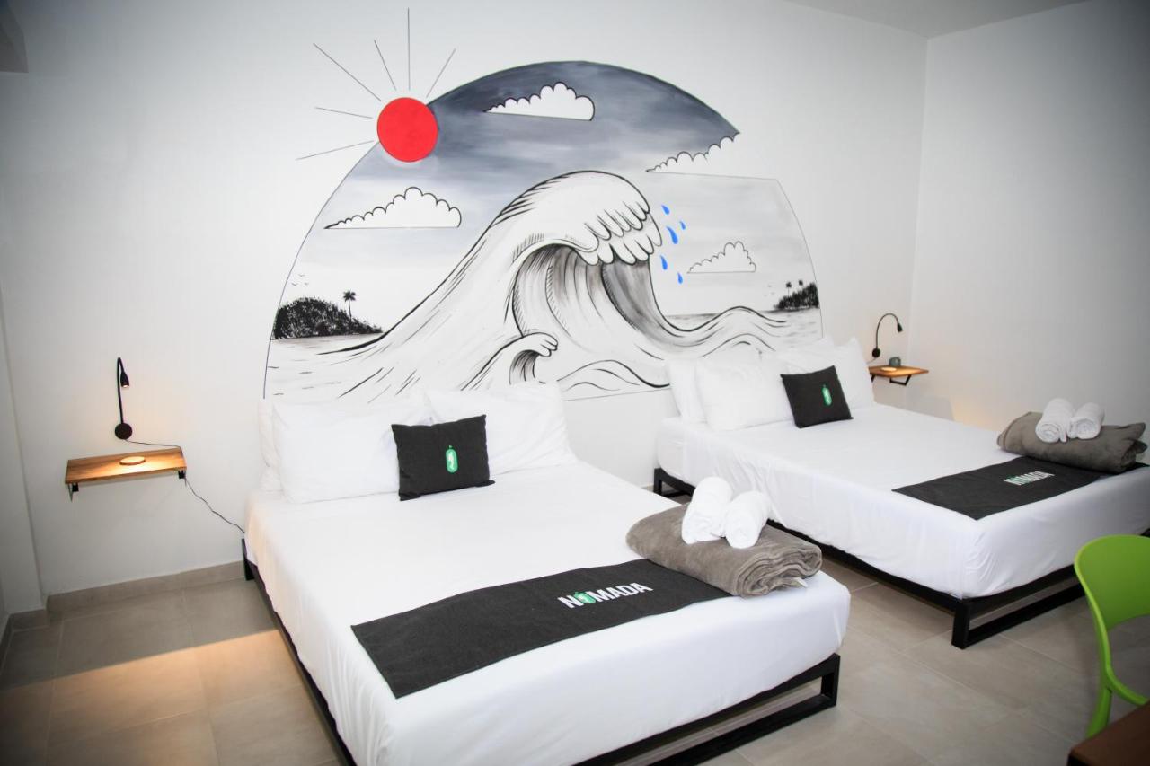 Nomada Beach Hostel- Isla Verde سان خوان المظهر الخارجي الصورة
